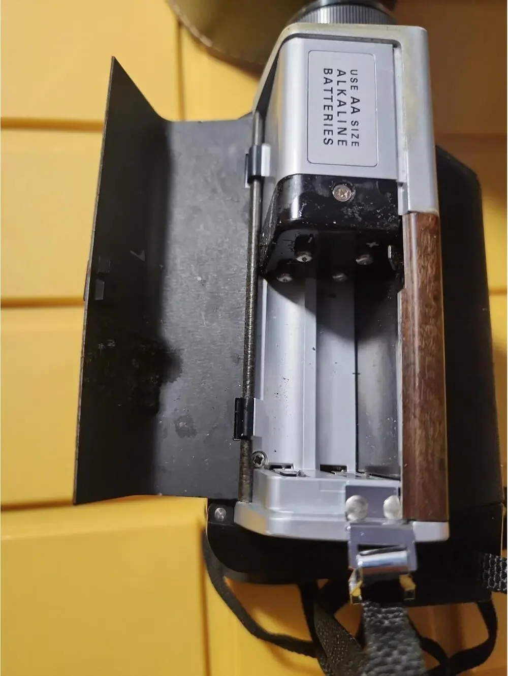 Vintage Kodak XL55 Movie Camera Sound Like It Working Make Winding Sound